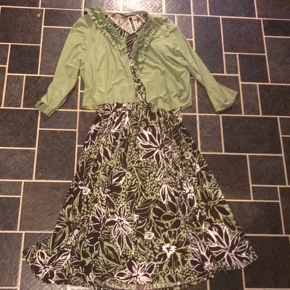 Floral maxi with matching jacket